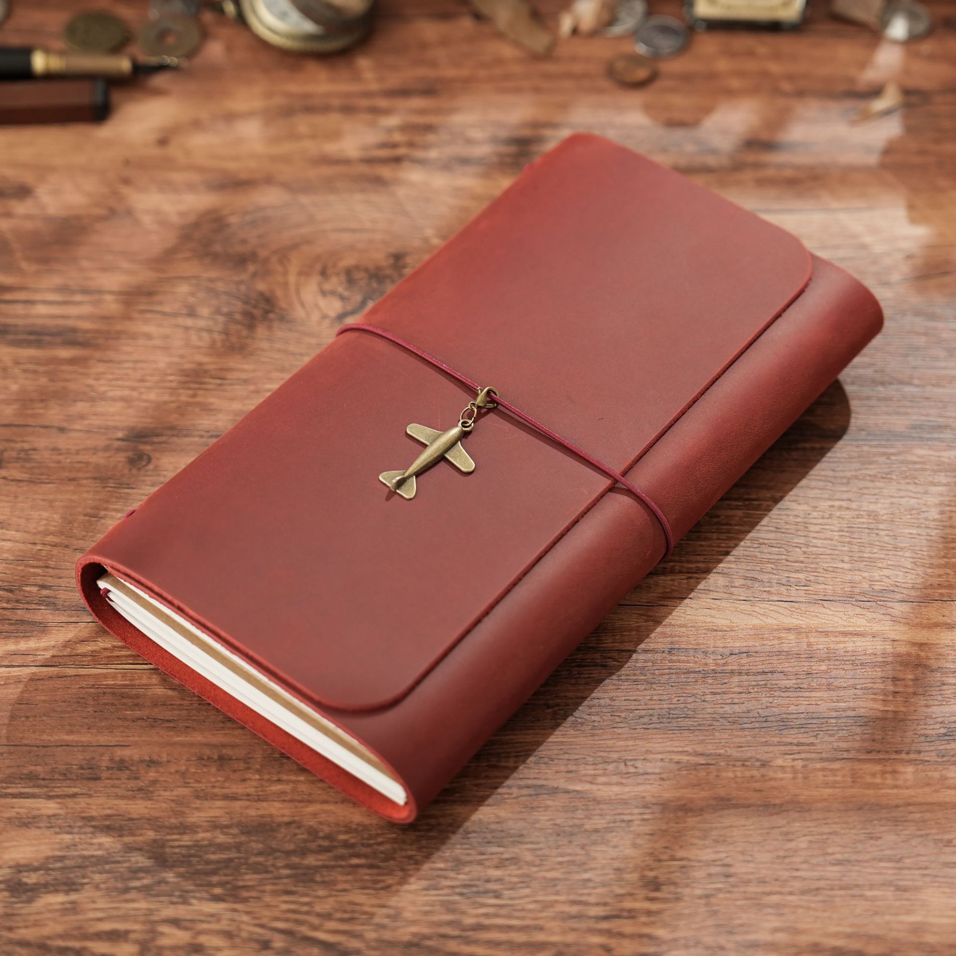 New Arrival Triple Fold TN Tra - Leatherwork Books 评论和价格