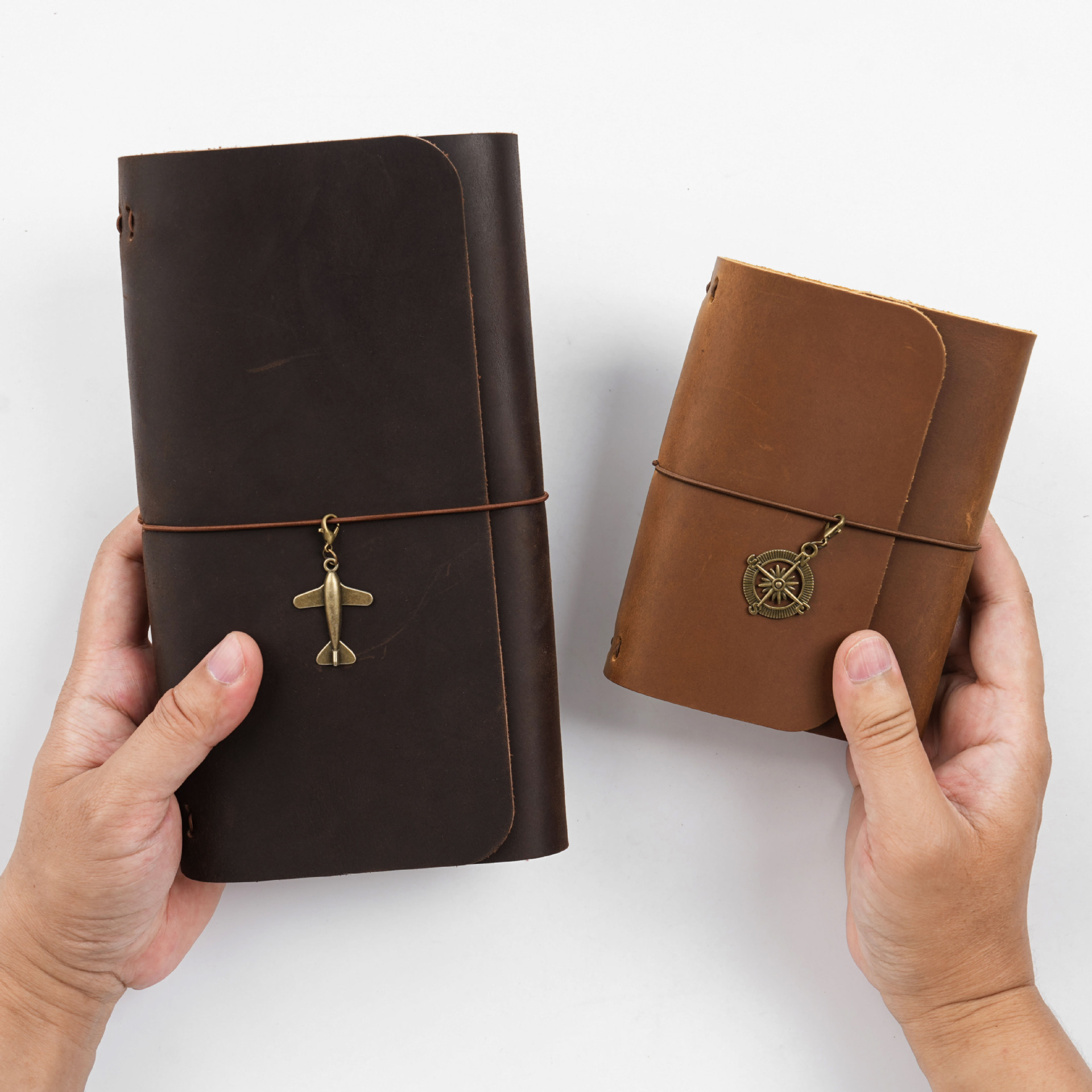 New Arrival Triple Fold TN Tra - Leatherwork Books 评论和价格